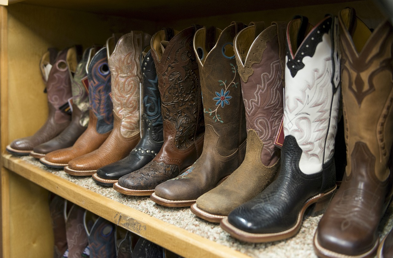 how to clean your cowboy boots
